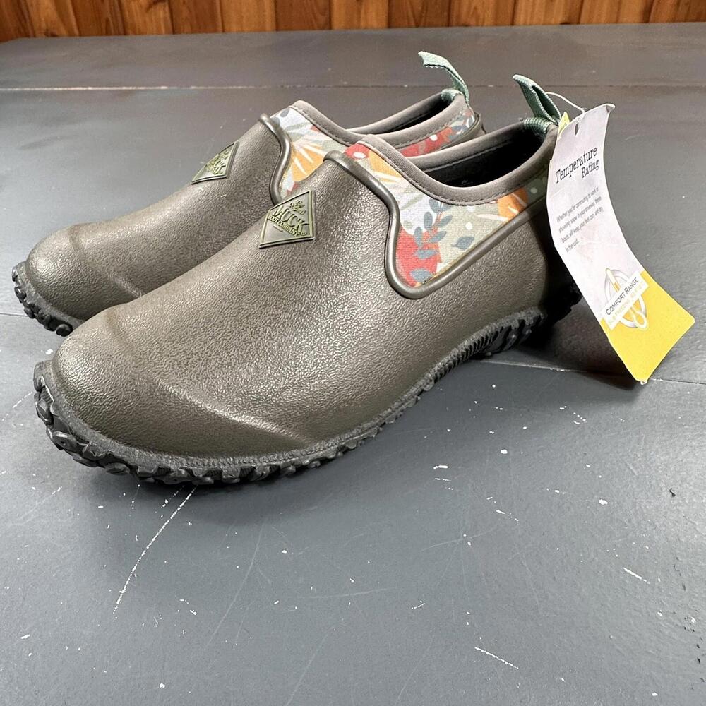 Muck Duck Boots Womens Teens 5 Olive Green Slip On Sub Freeze Comfort NWT